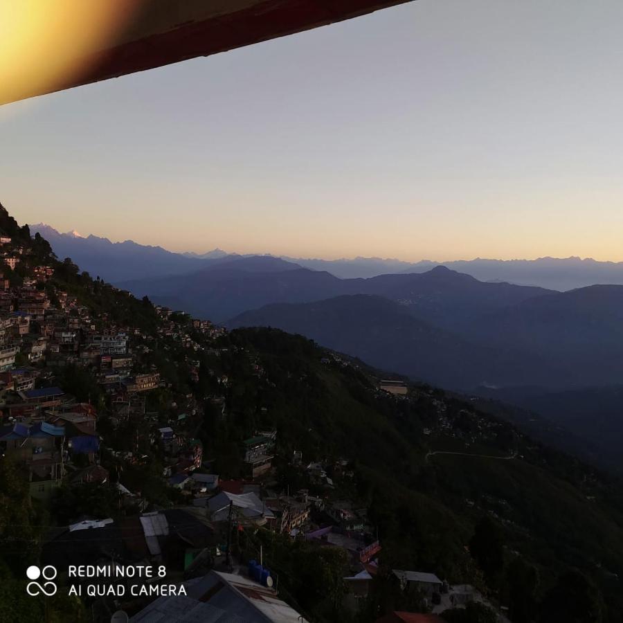 Sumnima Homestay Dardzsiling Kültér fotó